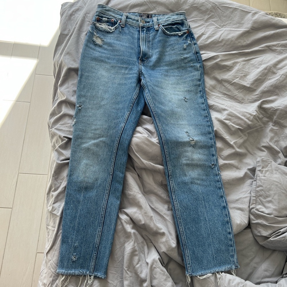 Abercrombie & Fitch Mom Jeans